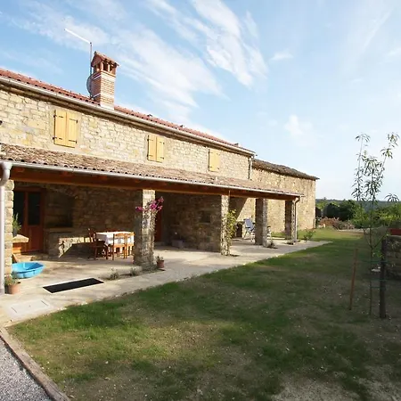 Casa Vuki Apartment